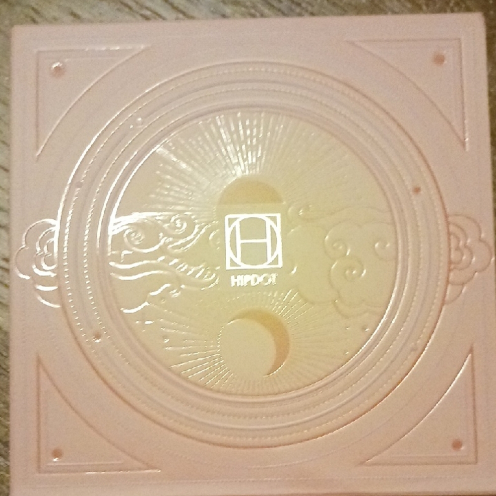 Pink HIPDOT Compact